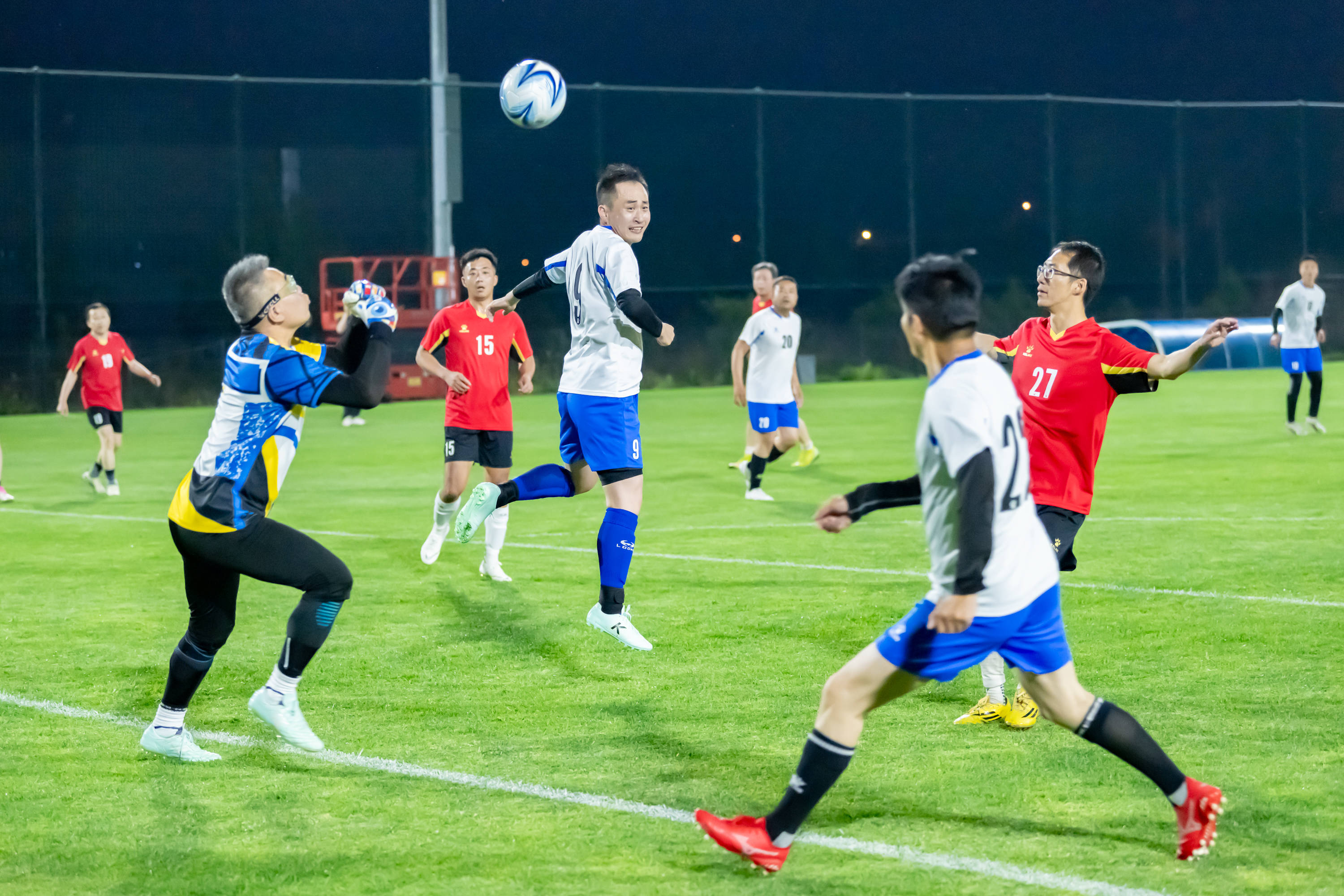 莱万多夫斯 莱万多夫斯